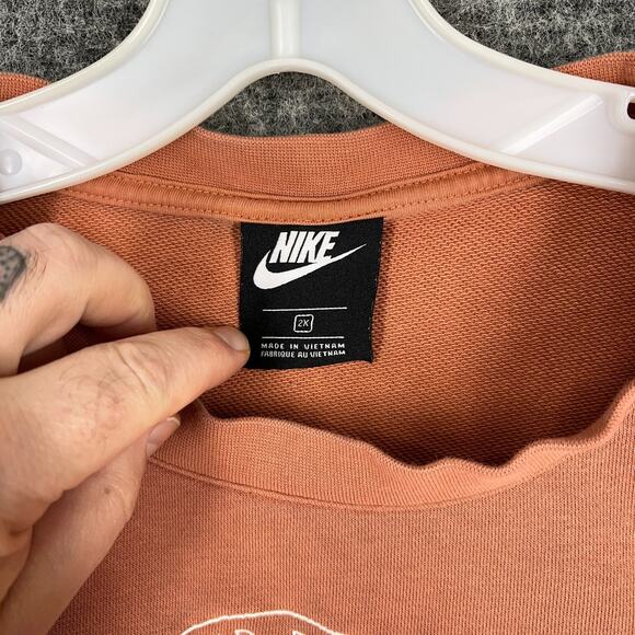 Nike Sweatshirt Womens 2X Plus Orange Sweater Crop Activewear Athleisure - Picture 5 of 10